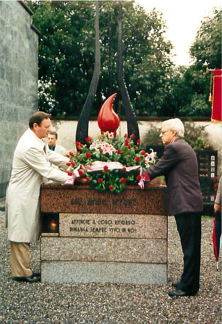monumento01