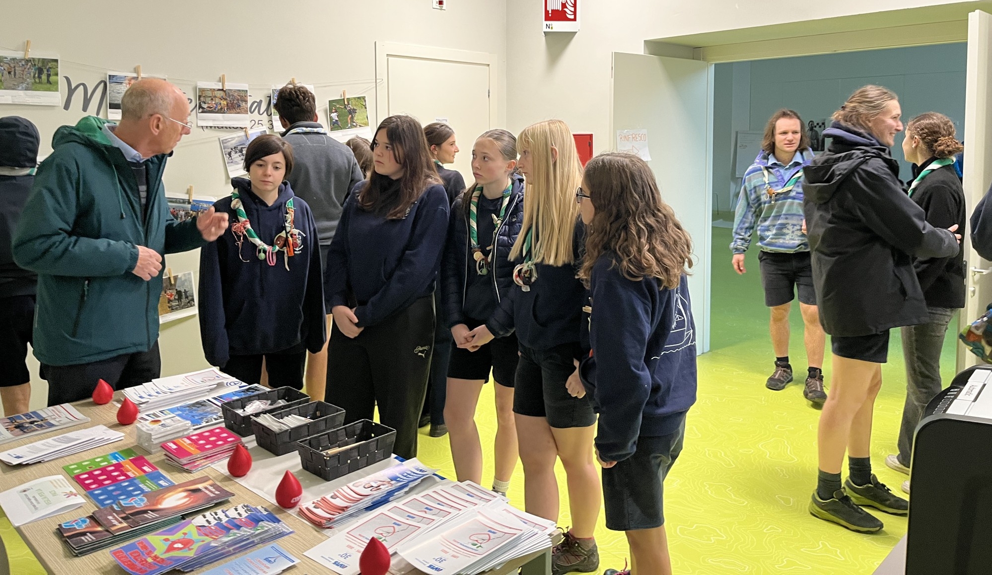 Lecco staffetta pace scout 1 13 dicembre 2025